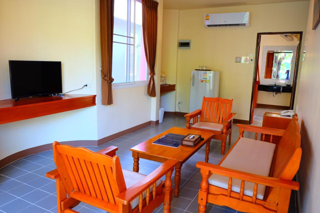 New Travel Beach Hotel & Resort Chao Lao-stranda Eksteriør bilde